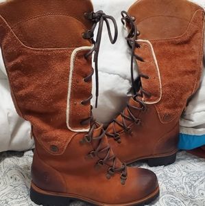 Women's Timberland Earthkeeper Snowboots